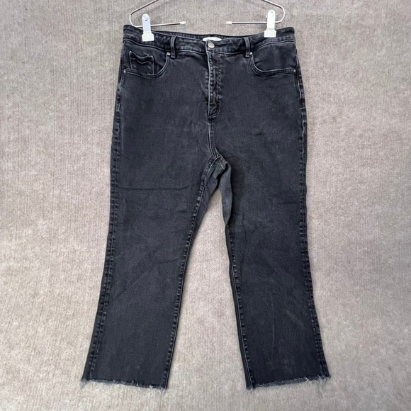 LOFT Women's Plus Size 18 Black Wash Cropped Flare Jeans Raw Frayed Hem Denim - Picture 1 of 12